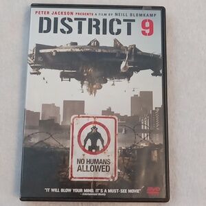 District 9 dvd